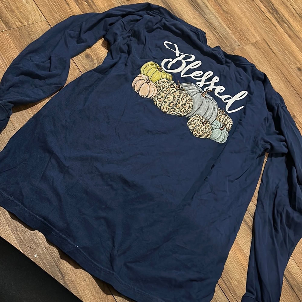 Tee shirt